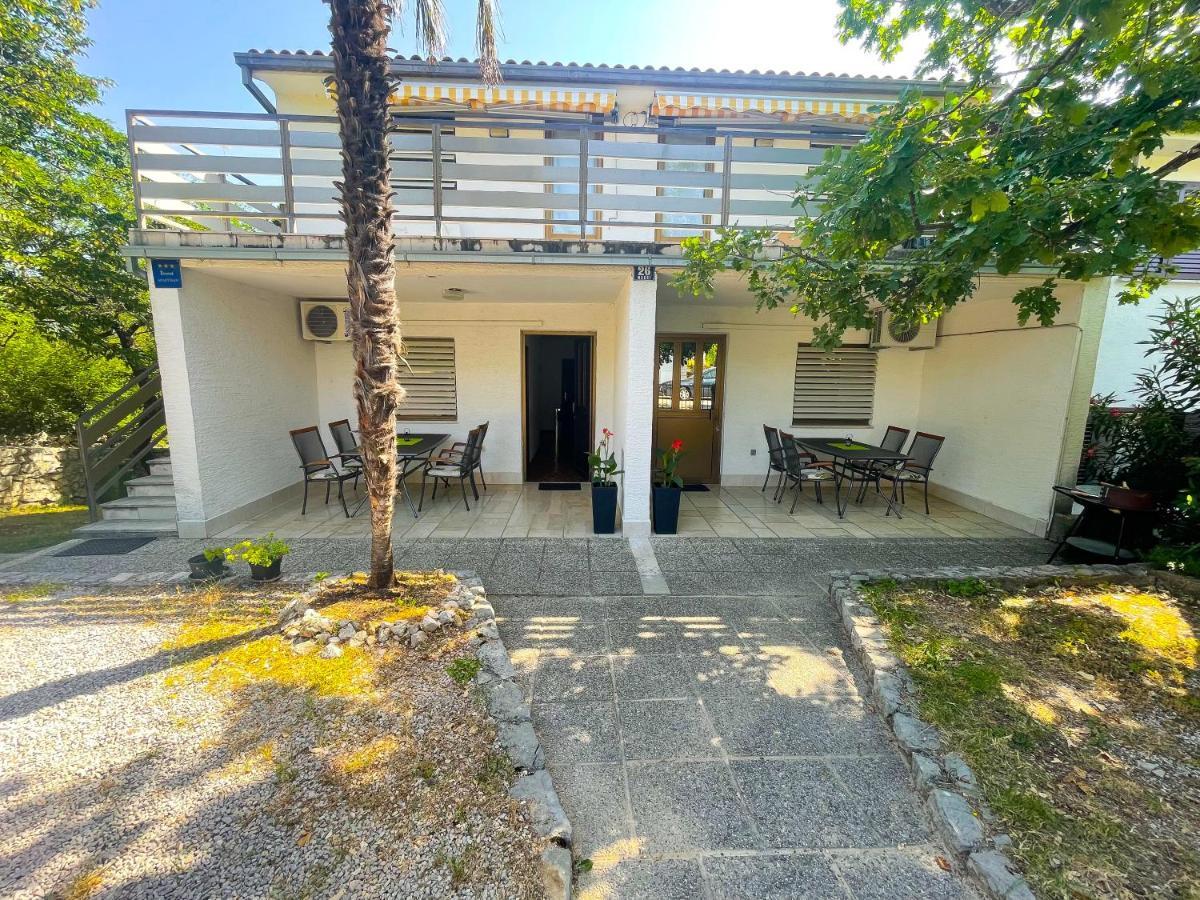 Apartmani Irena Jadranovo Εξωτερικό φωτογραφία